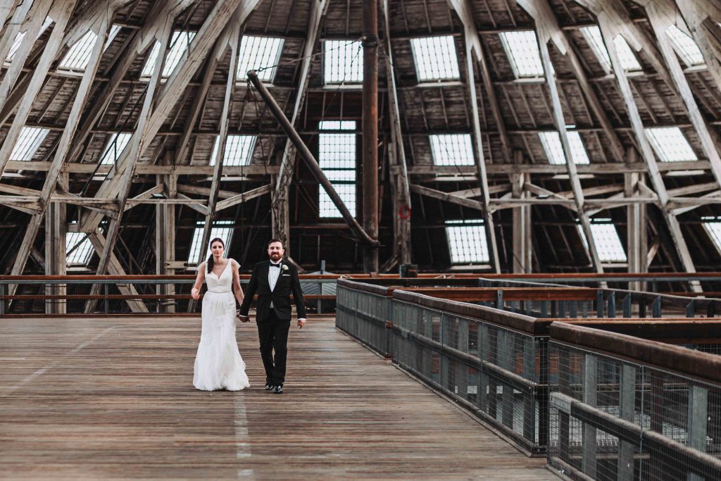 bride and groom portraits